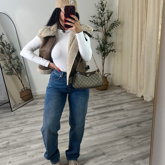Vibrant Denim - VIBRANT • High Rise Straight Leg Jeans